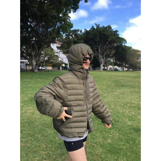 여성 올리브 경량 패딩